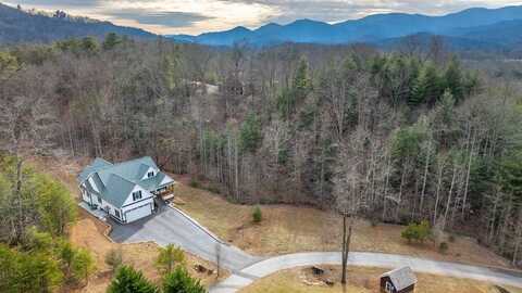 305 Autumn Trail, Franklin, NC 28734