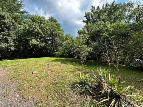 16 Yearwood Dr., Sylva, NC 28779