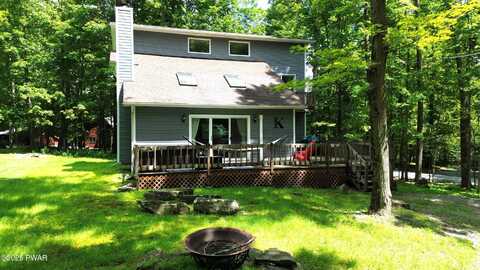 101 Summit Drive, Greentown, PA 18426