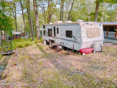 217 FOREST GLEN Drive, Milford, PA 18337