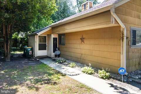 15 DOVER DRIVE, LINDENWOLD, NJ 08021