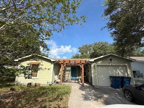123 Sun Harbor, ROCKPORT, TX 78382