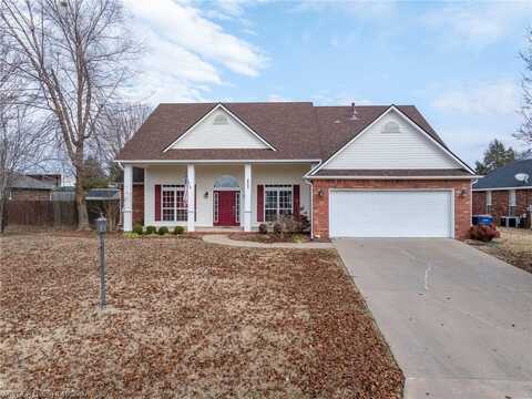 5805 Meadow Brook, Fort Smith, AR 72916