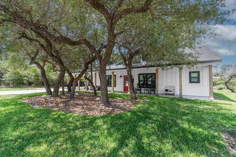 140 E E Lake, ROCKPORT, TX 78382