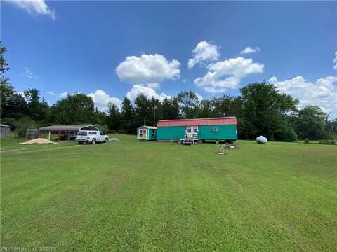 10418 Friendly LN, Mulberry, AR 72947