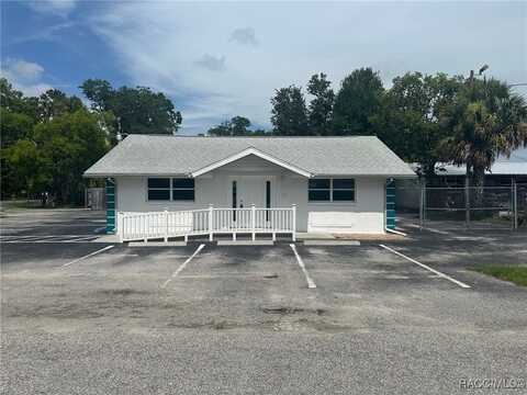 708 NE 6th Street, Crystal River, FL 34428