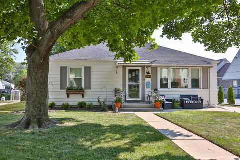 1668 Cherokee Road, Fort Wayne, IN 46808