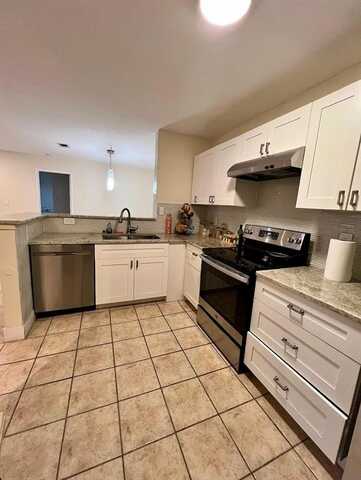 11233 W Atlantic Blvd, Coral Springs, FL 33071