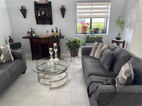 undefined, Tamarac, FL 33321