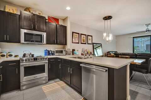 4228 N Dixie Hwy, Oakland Park, FL 33334