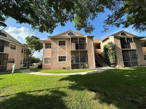 641 Cypress Lake Blvd, Pompano Beach, FL 33064