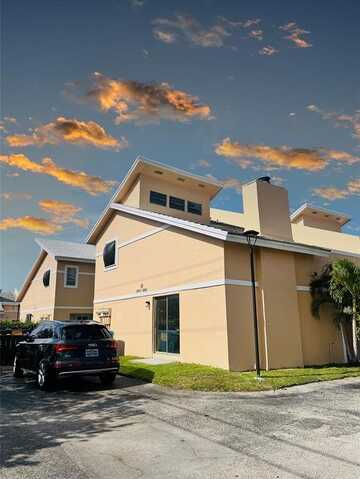 3947 Coral Springs Dr, Coral Springs, FL 33065