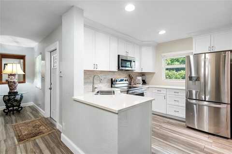 254 NW 2nd Way, Deerfield Beach, FL 33441
