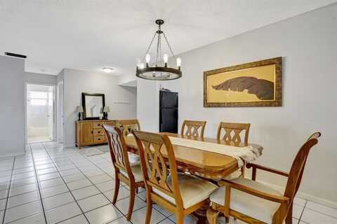 2748 S Carambola Cir S, Coconut Creek, FL 33066