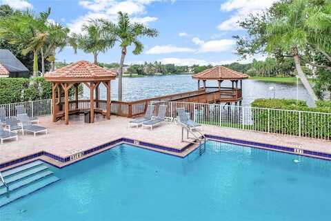 6386 NW 78th Pl, Parkland, FL 33067