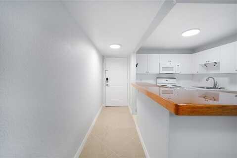 770 SE 2nd Ave, Deerfield Beach, FL 33441