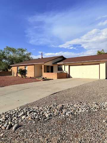 350 WESTERN HILLS Drive SE, Rio Rancho, NM 87124