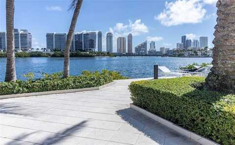 3205 NE 184th St, North Miami Beach, FL 33160