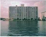 2900 NE 30th St, Fort Lauderdale, FL 33306