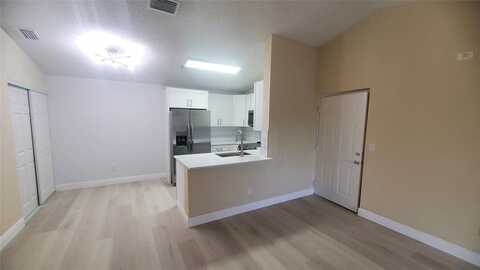 5560 NW 61st St, Coconut Creek, FL 33073