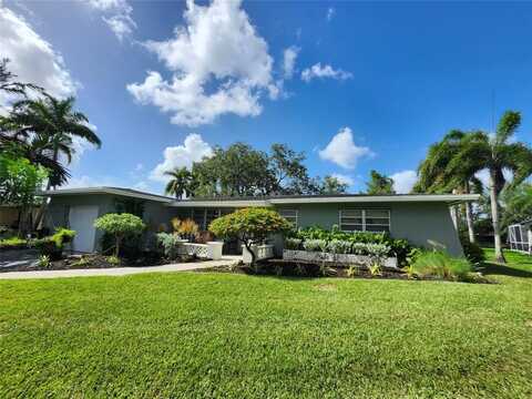 10321 NW 18th Pl, Pembroke Pines, FL 33026