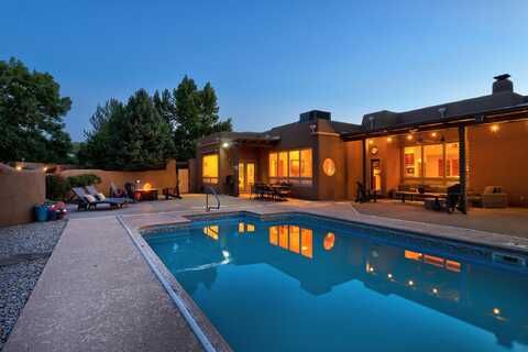 685 MARIQUITA Road, Corrales, NM 87048