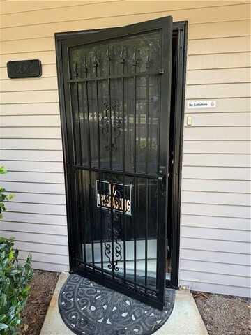 355 Leisure Court SW, Marietta, GA 30064