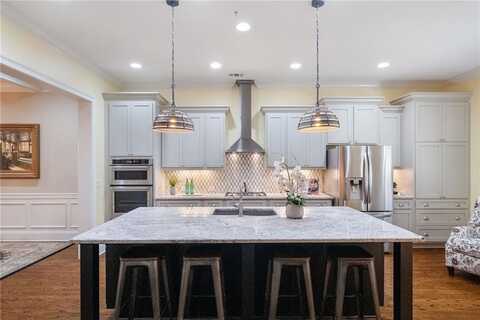 407 Nottaway Lane, Alpharetta, GA 30009