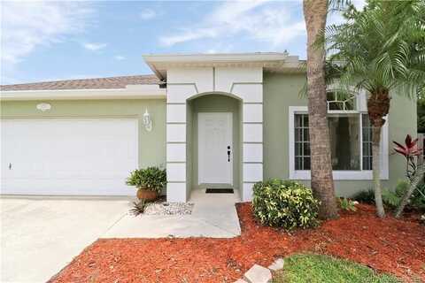 4735 SE Winter Haven Court, Stuart, FL 34997