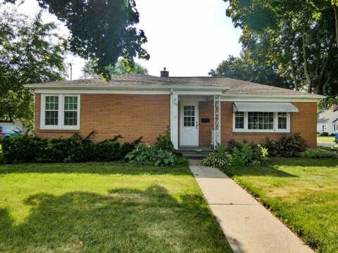 1100 4TH Street, DE PERE, WI 54115