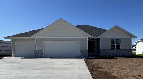 1645 FRONTIER Road, LUXEMBURG, WI 54217