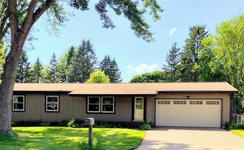 3450 McIvor Street, Eau Claire, WI 54701