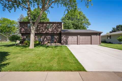 1104 Cummings Avenue, Eau Claire, WI 54701