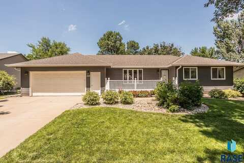 116 W Chicory Dr, Brandon, SD 57005
