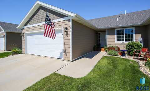 6203 W Maxwell Pl, Sioux Falls, SD 57107