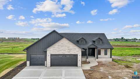 5513 E Morningside Cir, Sioux Falls, SD 57110