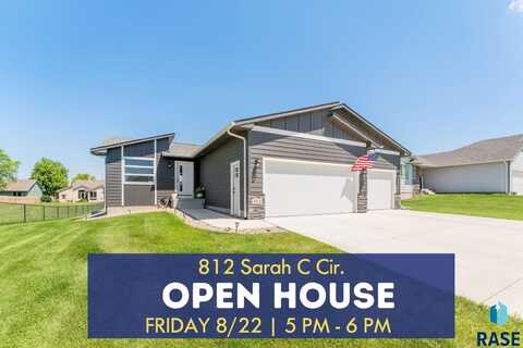 812 Sarah C Cir, Garretson, SD 57030