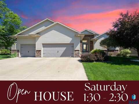 3724 E 52nd St, Sioux Falls, SD 57103