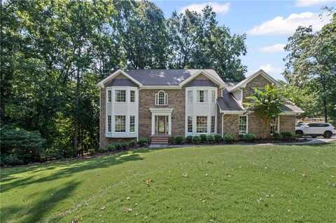 925 Ferncroft Court, Roswell, GA 30075
