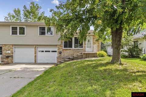 1709 Fair Street, Mankato, MN 56001
