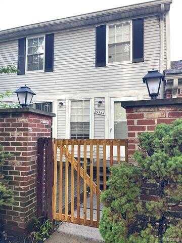 39554 OLD DOMINION Drive, Clinton Township, MI 48038