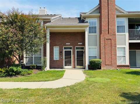 15422 Cornell Drive, Clinton Township, MI 48038