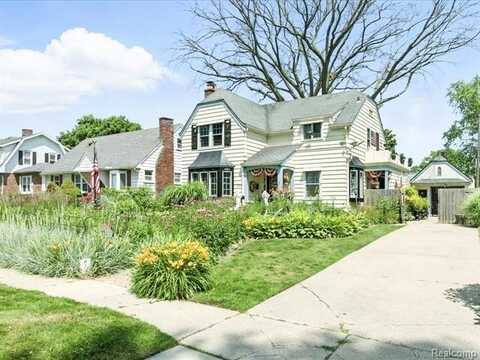 1313 Wall Street, Port Huron, MI 48060
