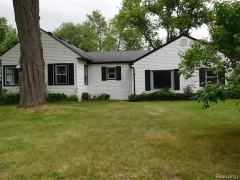 3351 Grant Road, Rochester Hills, MI 48309
