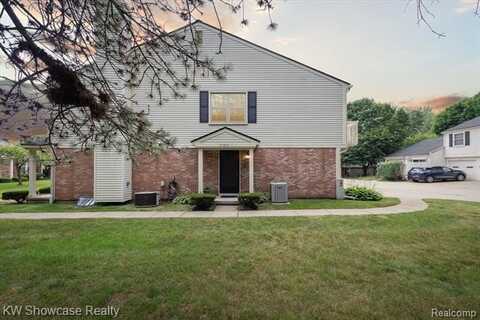 7783 Lake Ridge Drive, Commerce Township, MI 48327