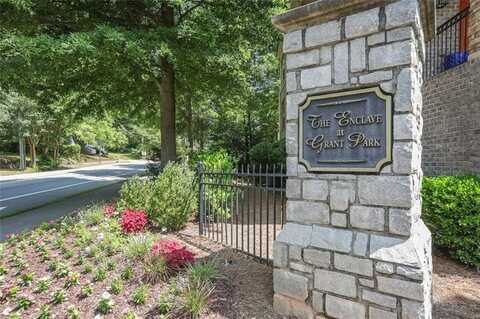 884 Commonwealth Avenue SE, Atlanta, GA 30312