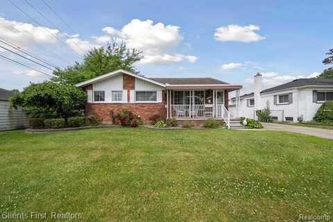 939 Deering Street, Garden City, MI 48135