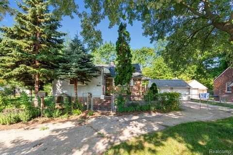 21869 Curie Avenue, Warren, MI 48091