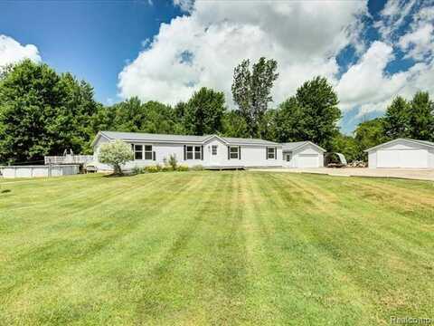4411 Mortimer Line Road, Croswell, MI 48422