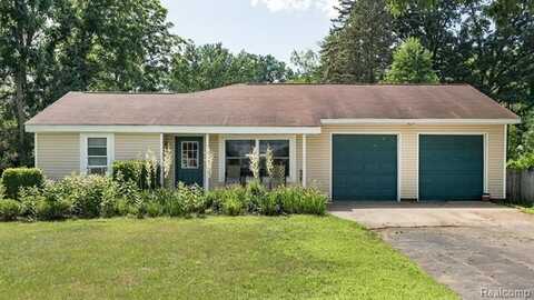 184 Crescent Road, Waterford, MI 48327